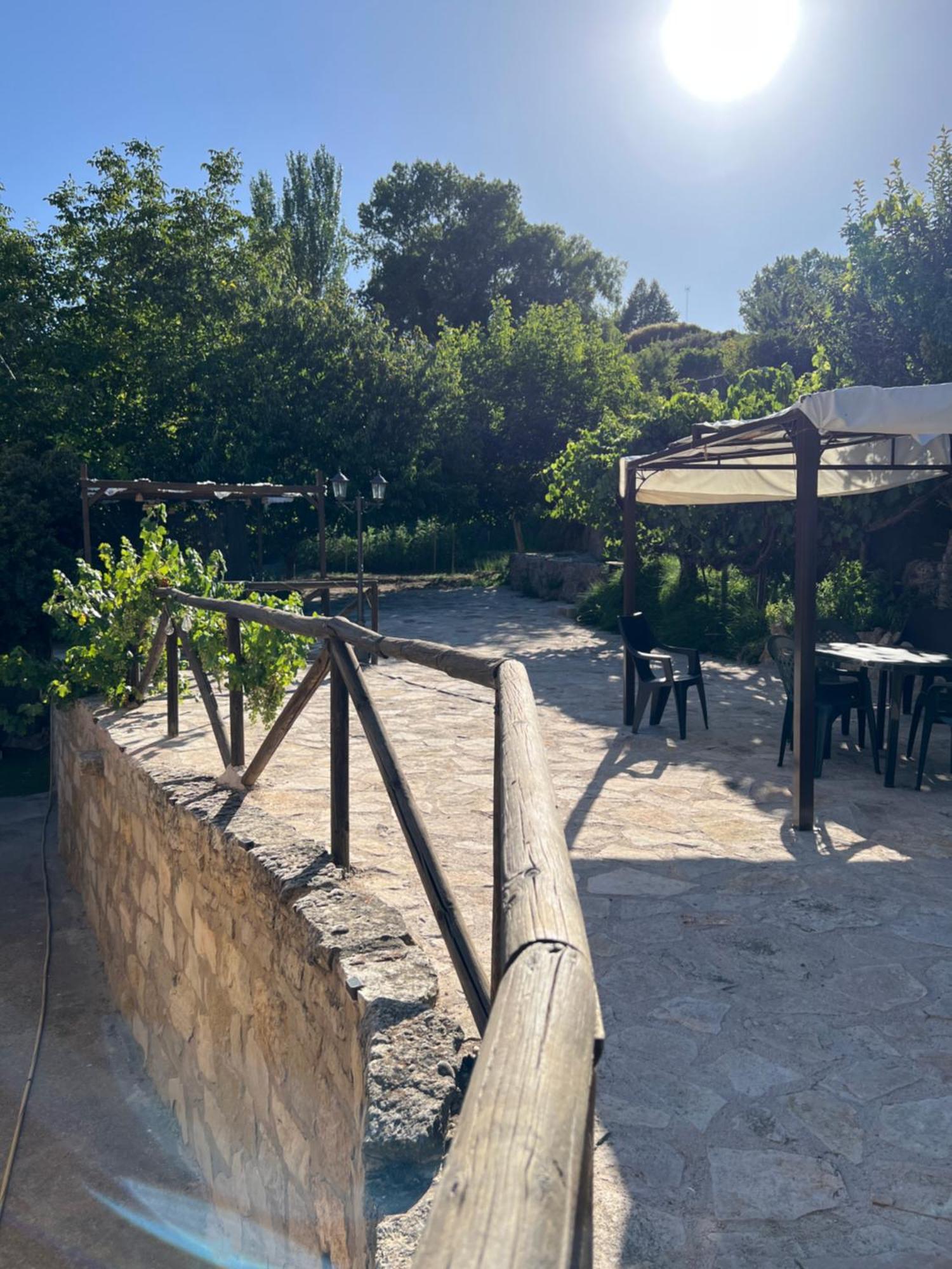 Apartamentos Los Parrales Villalba de la Sierra Eksteriør bilde